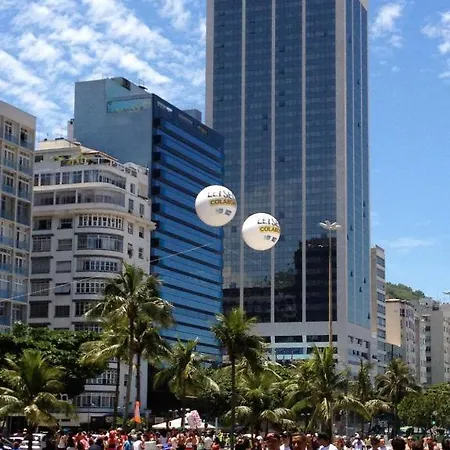 Studio Completo Na Praia De Copacabana Com Ar, Wifi, Netflix, Ate 4 Pessoas, Fundos Claro E Silencioso, Pauloangerami Pj135 里约热内卢 Exterior photo