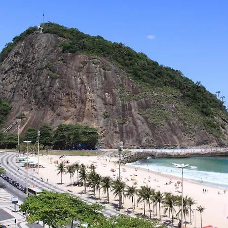 Studio Completo Na Praia De Copacabana Com Ar, Wifi, Netflix, Ate 4 Pessoas, Fundos Claro E Silencioso, Pauloangerami Pj135 里约热内卢 Exterior photo