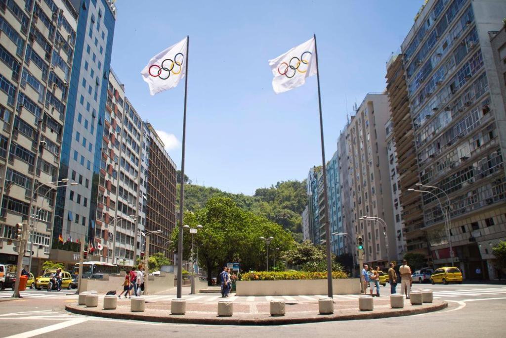 公寓 Copacabana: Beachfront Retreat With Modern Comforts *
